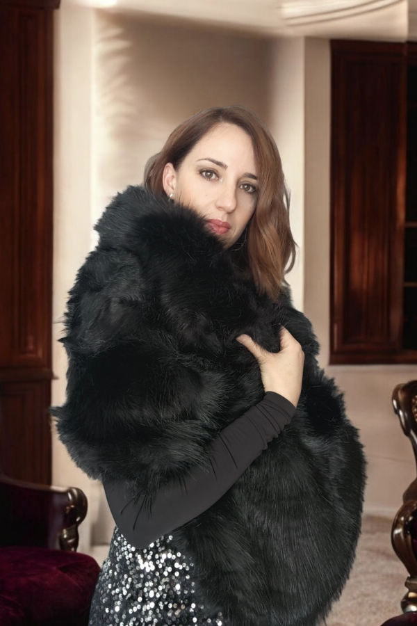 ESTOLA DE PELO CON CUELLO